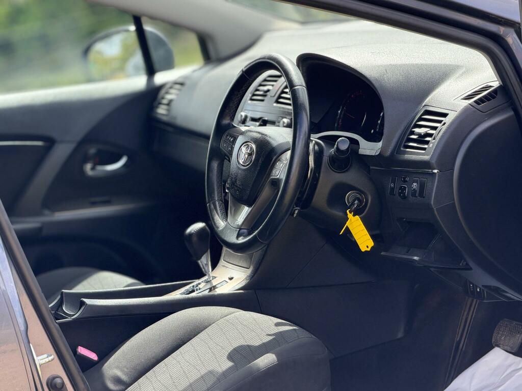 Toyota Avensis 2.0 D-4d T2 Black #24