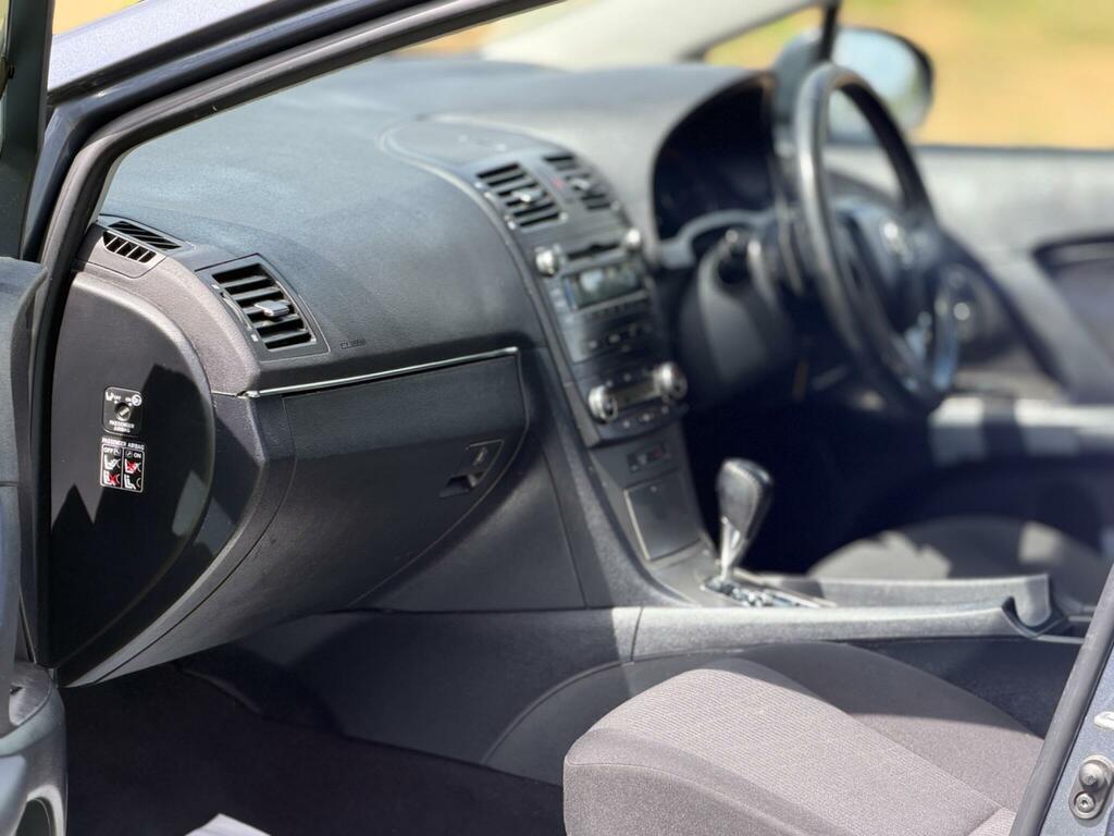 Toyota Avensis 2.0 D-4d T2 Black #7