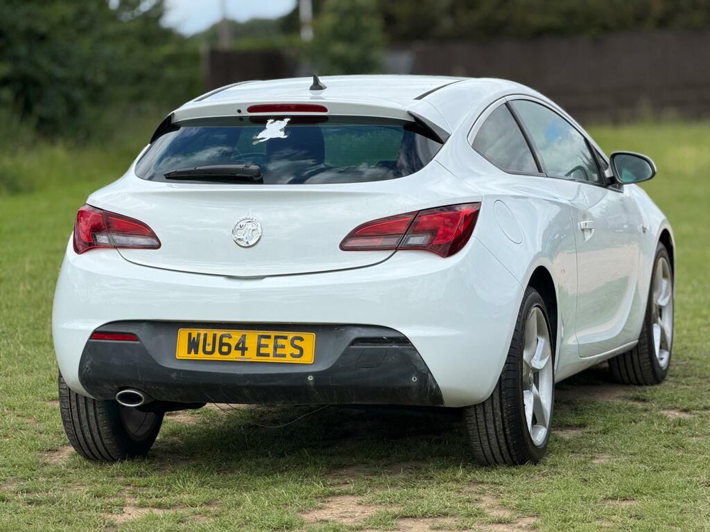 Vauxhall Astra GTC 2.0T Vxr Euro 5 Ss Red #9