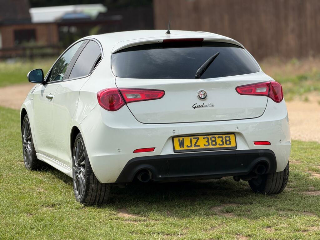Alfa Romeo Giulietta 1.75 Tbi Cloverleaf #11
