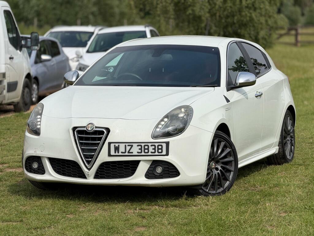 Alfa Romeo Giulietta 1.75 Tbi Cloverleaf #9