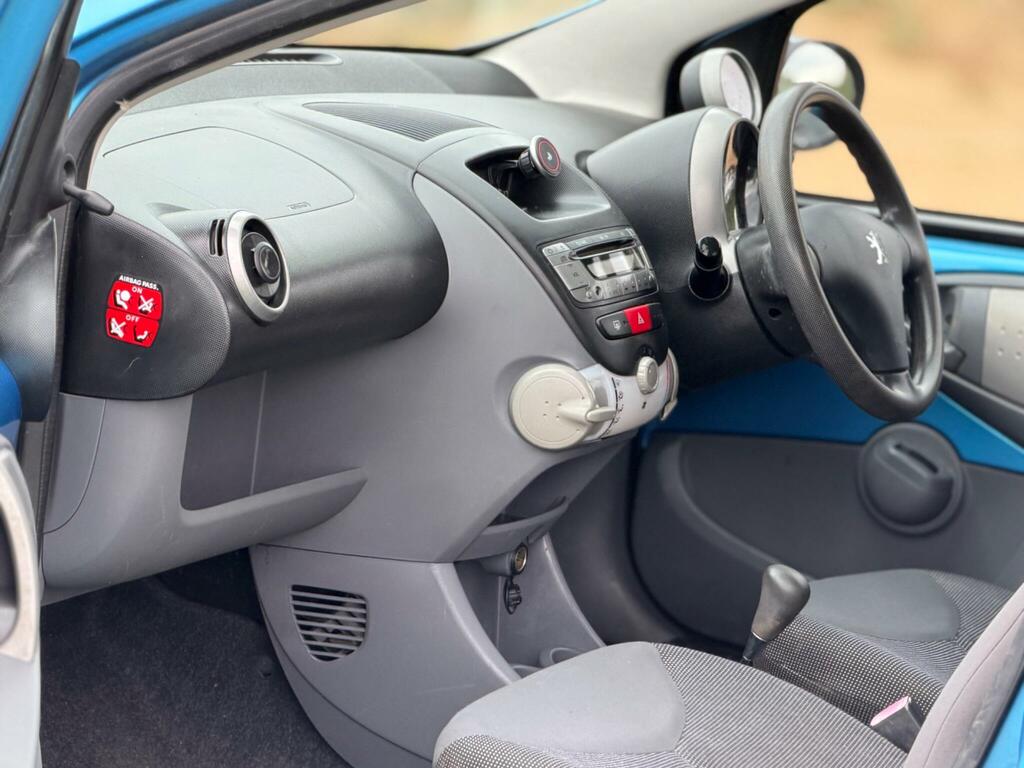 Peugeot 107 Hatchback Silver #14