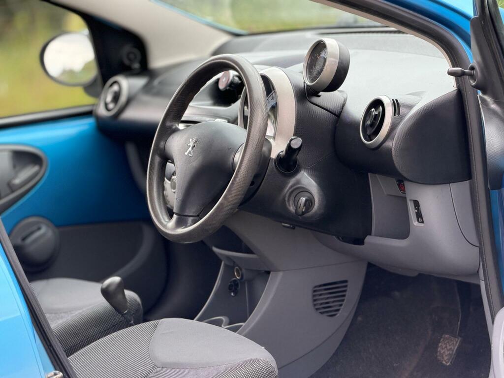 Peugeot 107 Hatchback Silver #25