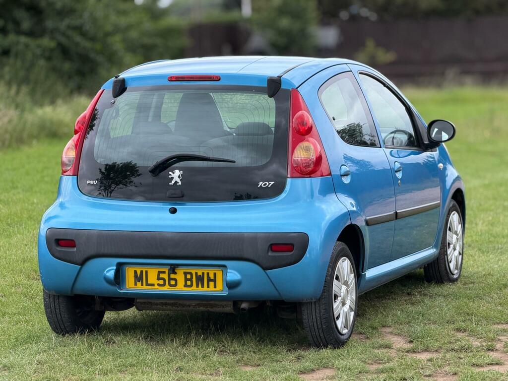 Peugeot 107 Hatchback Silver #16