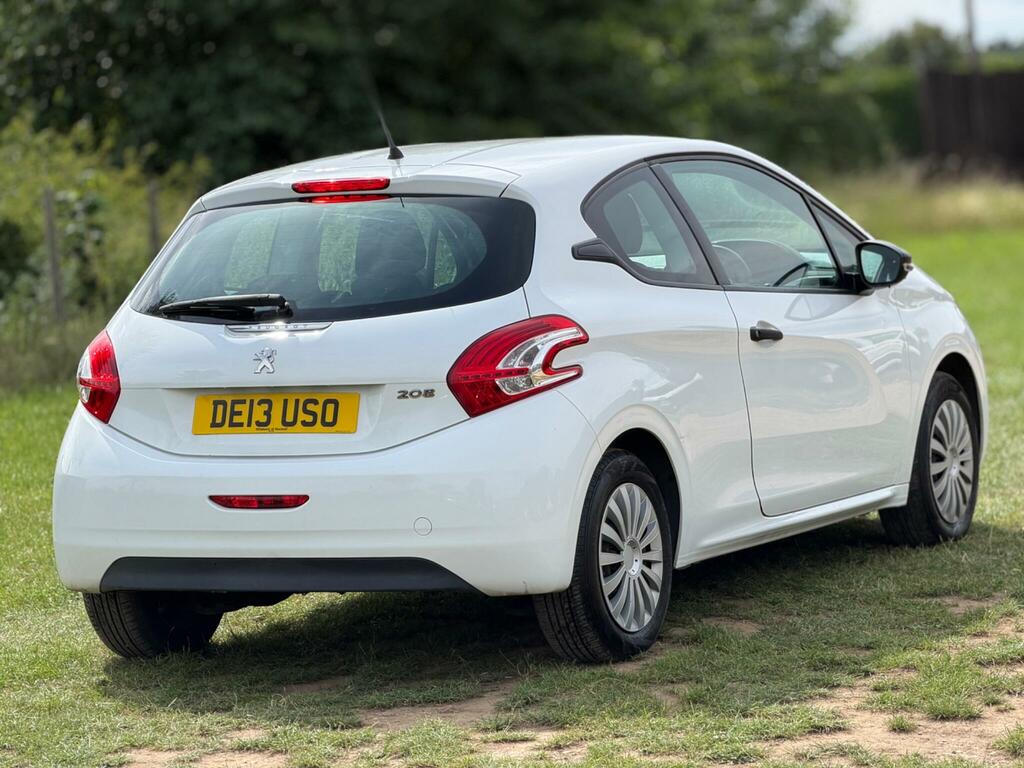 Peugeot 208 1.0 Vti Access Euro 5 White #5