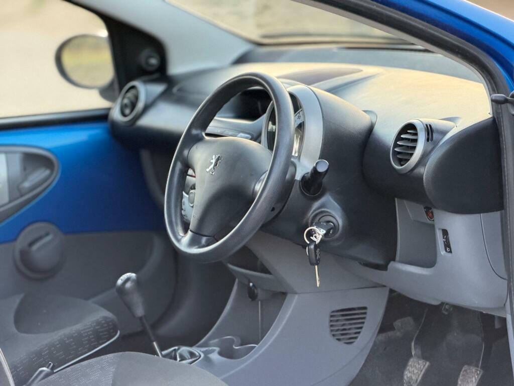 Peugeot 107 1.0 12V Urban Euro 4 Blue #2