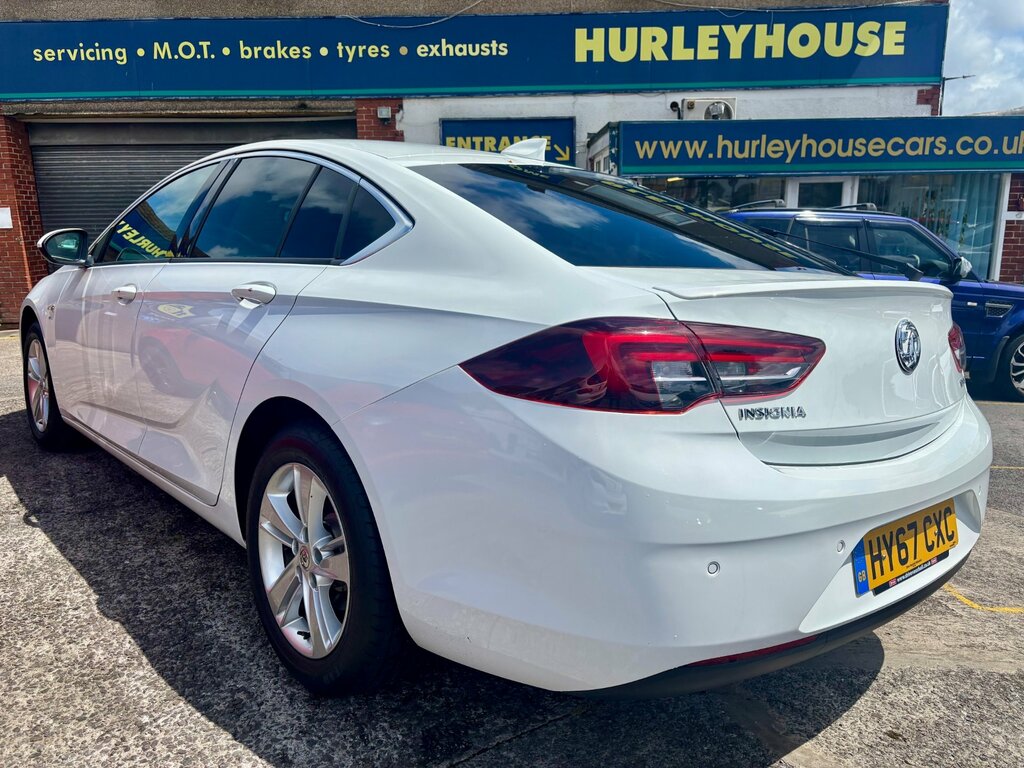 Vauxhall Insignia 1.5I Turbo Sri Nav Grand Sport E White #4