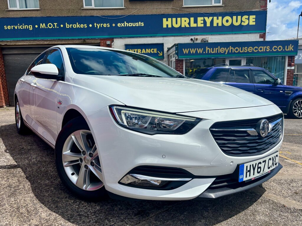 Vauxhall Insignia 1.5I Turbo Sri Nav Grand Sport E White