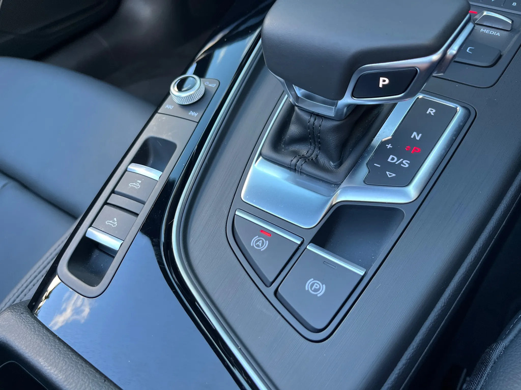 Audi A5 2.0 Tfsi Quattro S Line 249 Bhp Grey #37