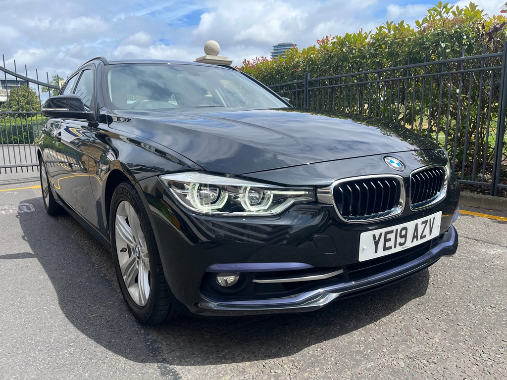 BMW 3 Series 318I Sport Touring Blue #3