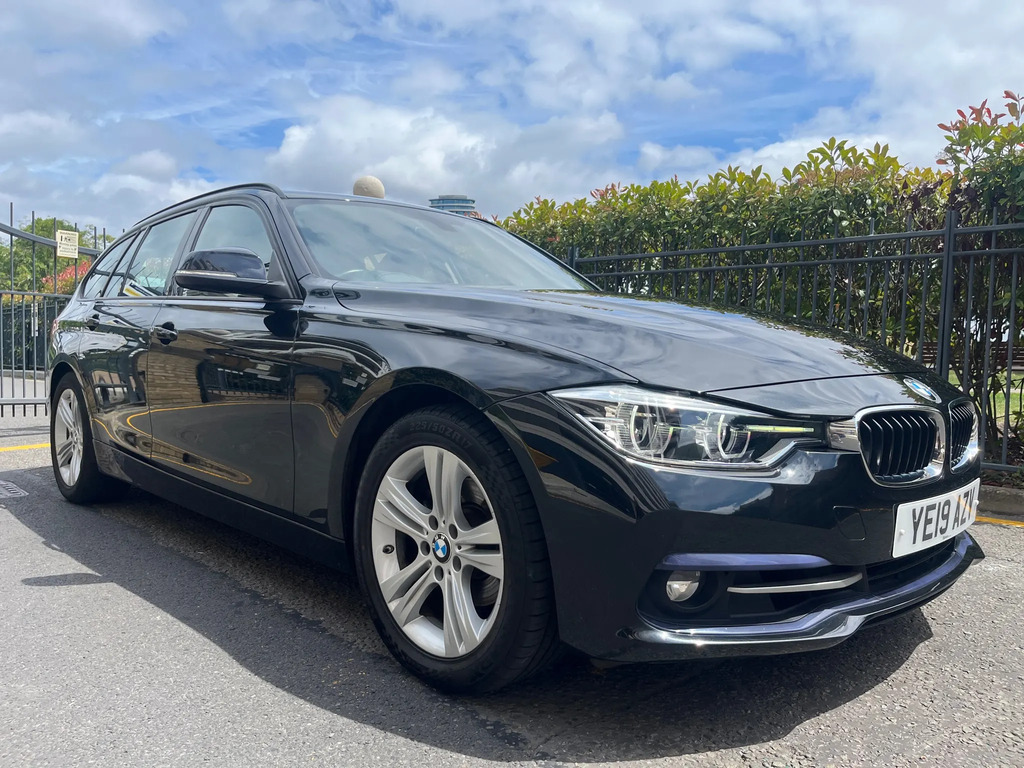 BMW 3 Series 318I Sport Touring Blue #2