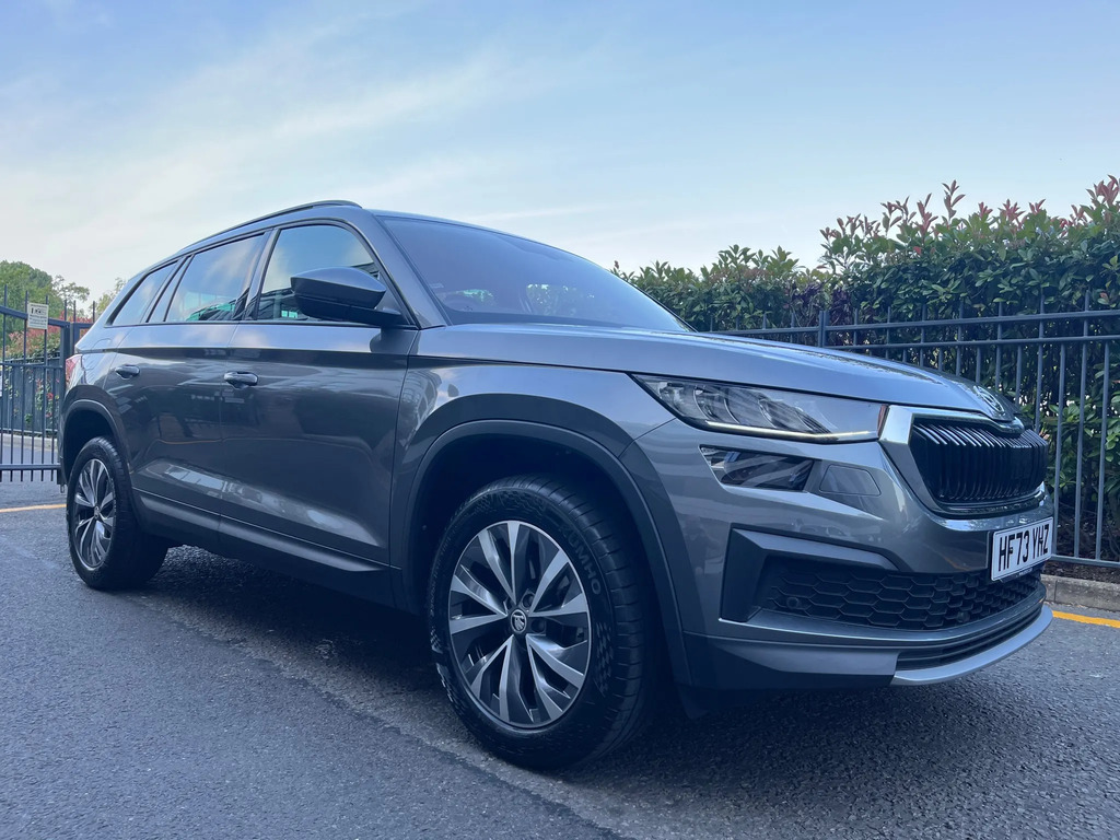 Skoda Kodiaq 1.5 Tsi Act Se Drive Suv Dsg Euro 6 S Grey #2