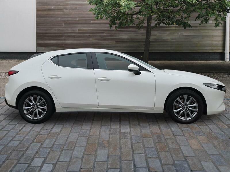 Mazda 3 2.5 E-skyactiv-g Mhev Centre-line Hatchback Pe LS25WWJ White #2