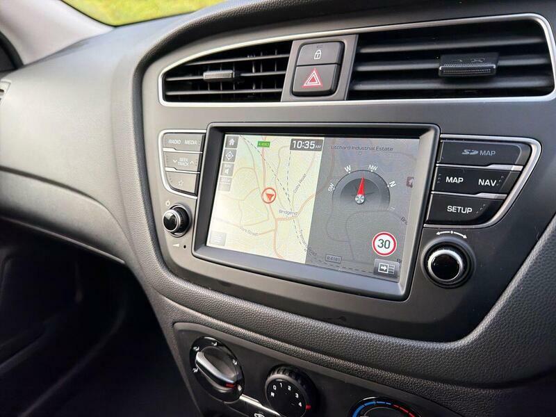 Hyundai I20 Play Blue #17