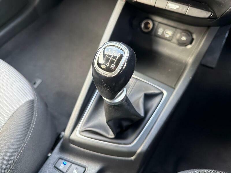Hyundai I20 Play Blue #18