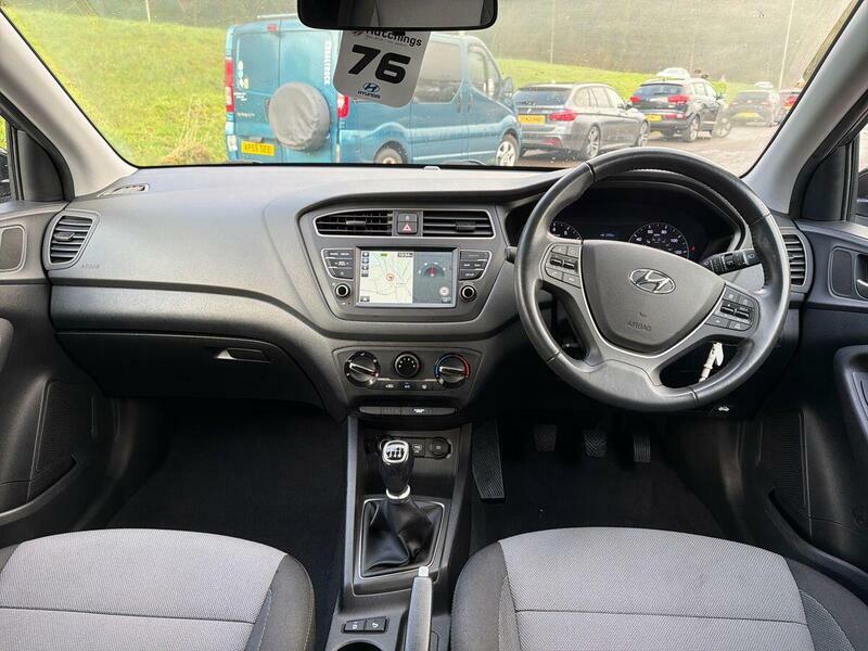 Hyundai I20 Play Blue #11