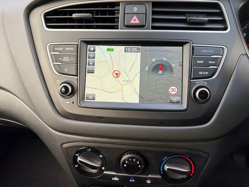 Hyundai I20 Play Blue #16