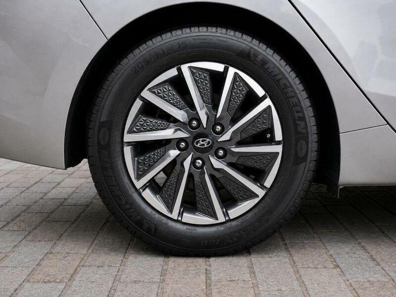 Hyundai Ioniq 38.3Kwh Premium Se Hatchback 13 Silver #4