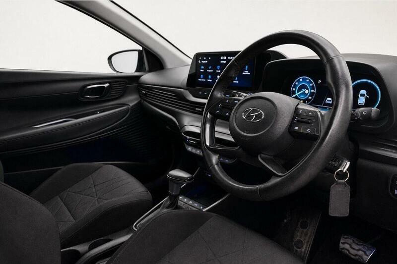 Hyundai Bayon 1.0 T-gdi Mhev Premium Suv Hybrid Dct E #4