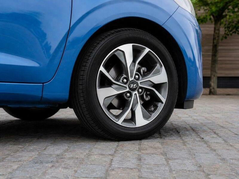 Hyundai I10 1.0 Se Connect Hatchback Euro 6 S Blue #4