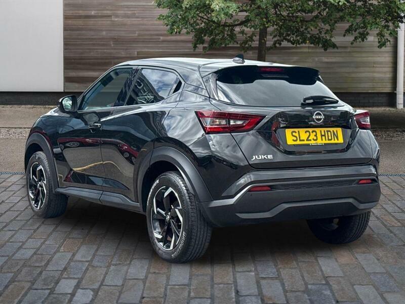 Nissan Juke 1.0 Dig-t N-connecta Suv Euro 6 Black #3