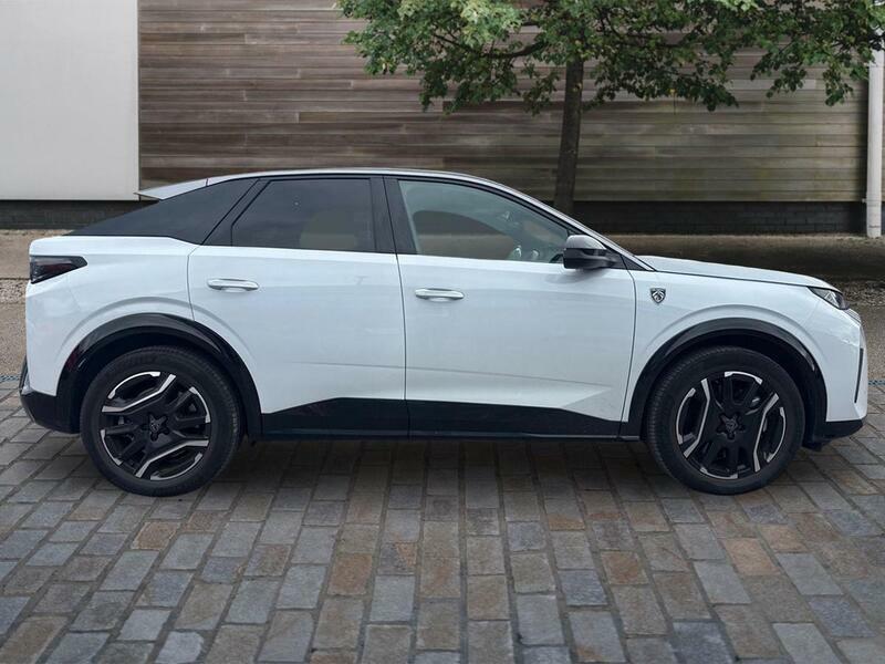 Peugeot 3008 73Kwh Gt Suv 210 Ps DR08HZL White #2