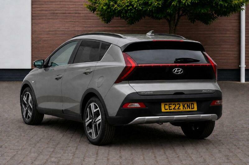 Hyundai Bayon 1.0 T-gdi Mhev Premium Suv Hybrid Dct E  #2