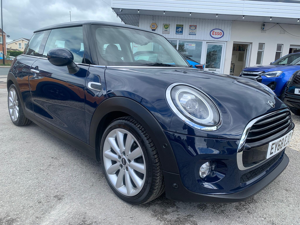Mini Hatch 1.5 Cooper Classic Steptronic Euro 6 Ss