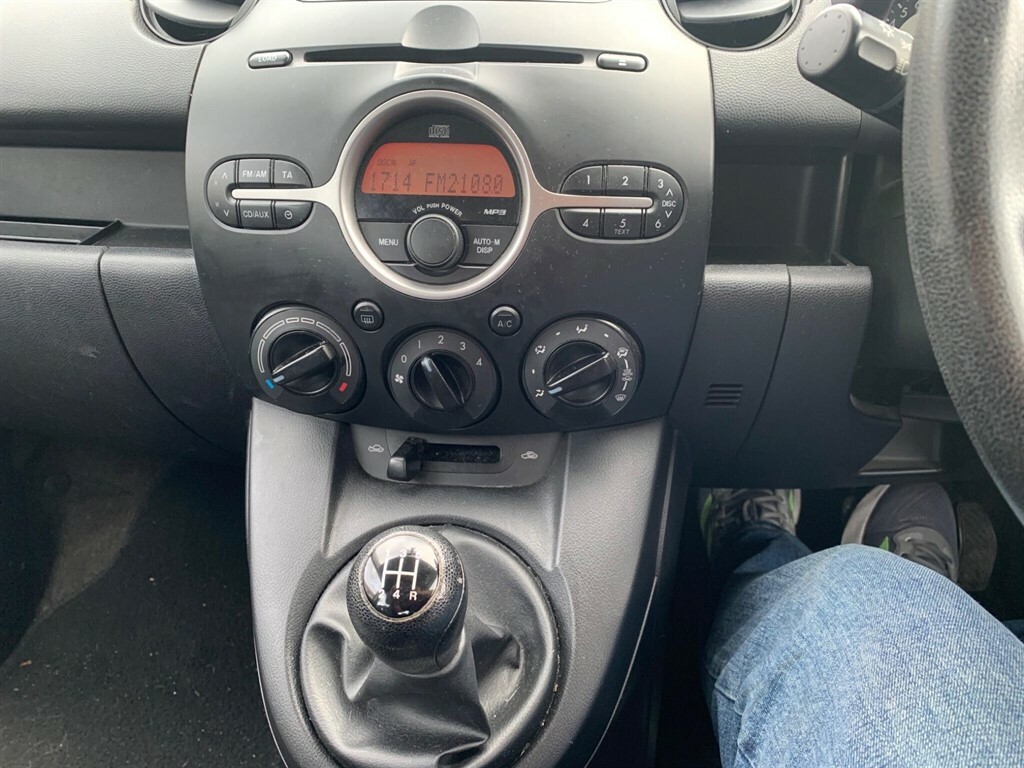 Mazda 2 1.3 Ts2 85 Bhp Black #13