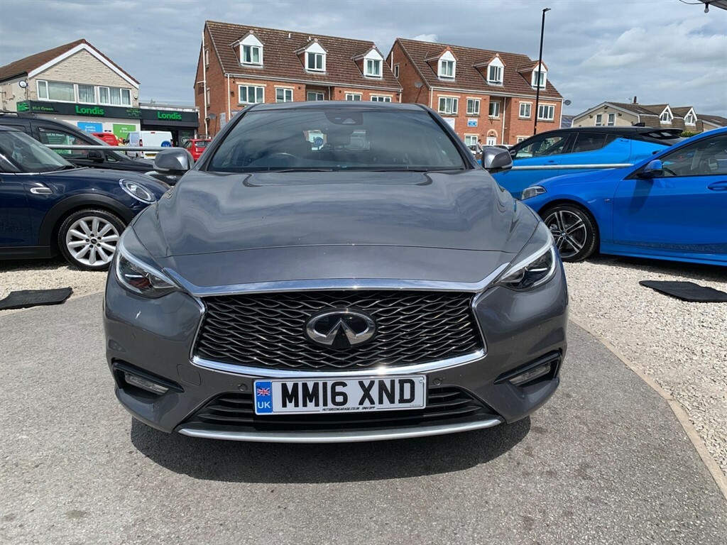 Infiniti Q30 2.2D Premium Tech Dct Awd Euro 6 Ss #2