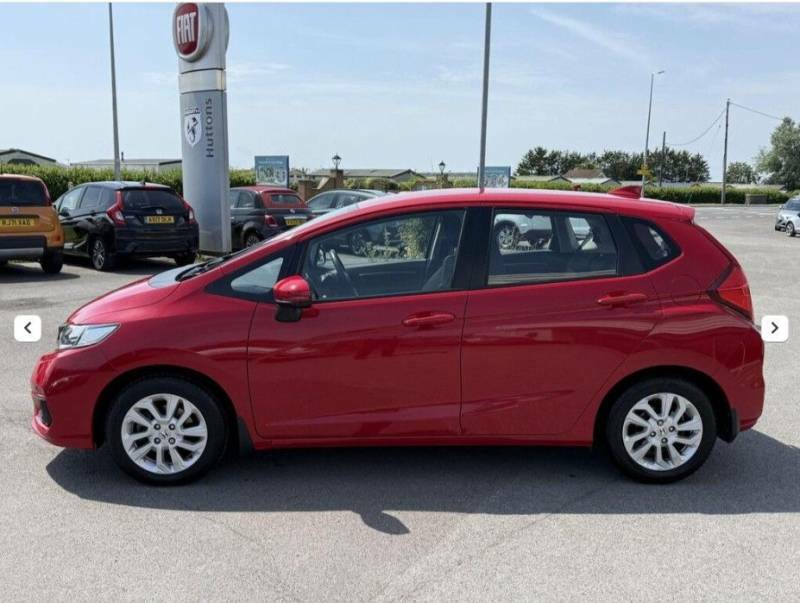 Honda Jazz Se Navi I-vtec Cvt - 2018 68 WK68JVT Red #3