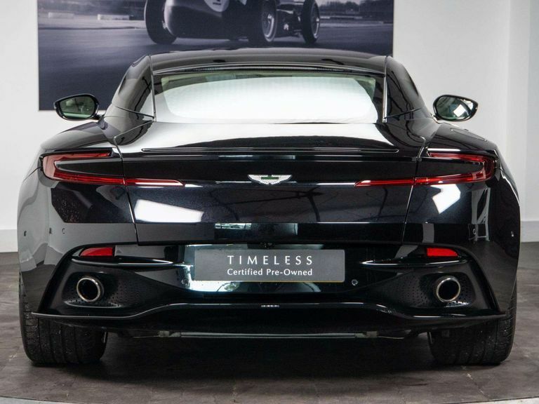 Aston Martin DB11 V12 5.2 Silver #15
