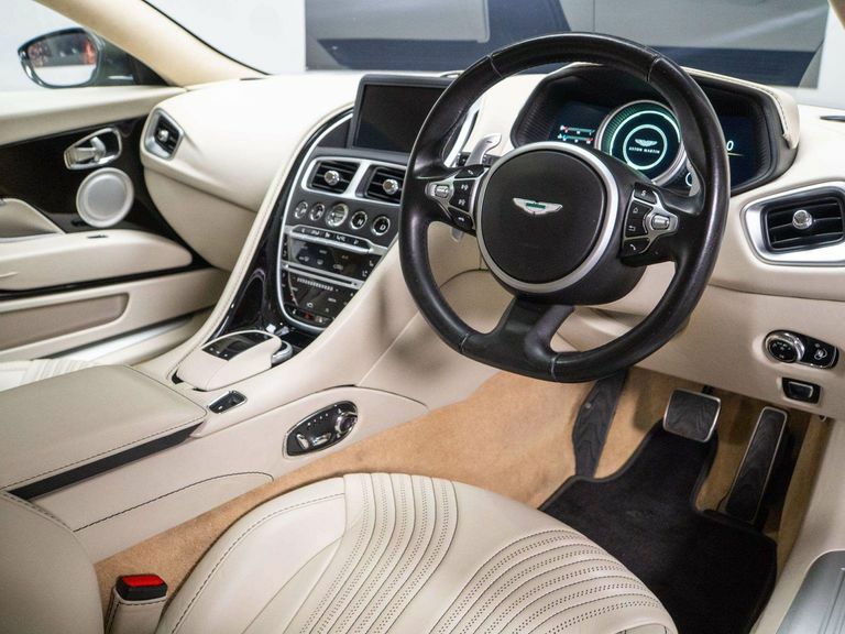 Aston Martin DB11 5.2 V12 Euro 6 Ss Black #3