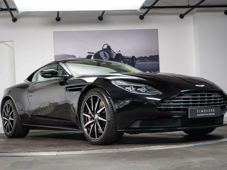 Aston Martin DB11 V12 5.2 Silver #23