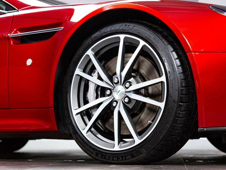 Aston Martin Vantage 4.7 V8 S Sportshift Euro 6 Red #4