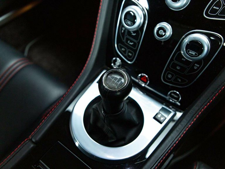 Aston Martin Vantage Black #15