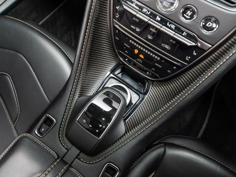 Aston Martin DBS  Silver #36