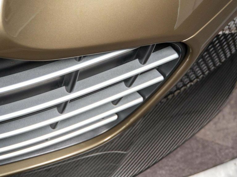 Aston Martin DBS V12 Silver #22