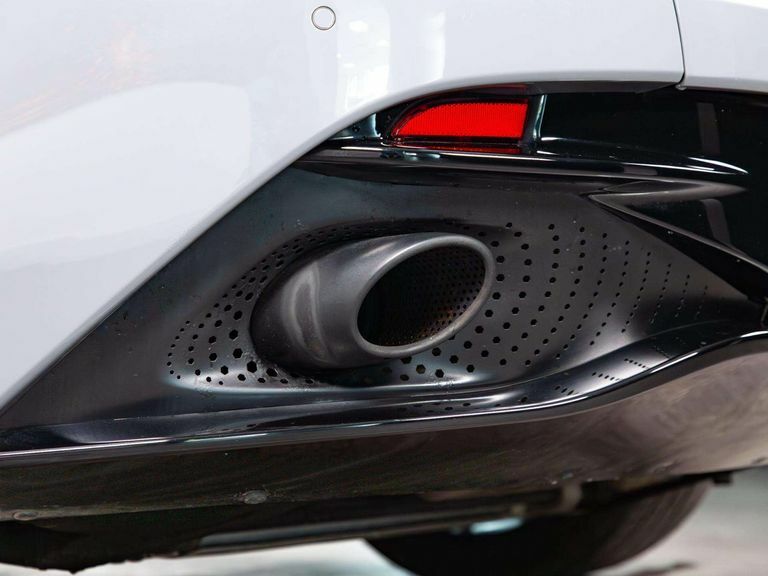 Aston Martin DB11 V8 Volante Touchtronic Black #39