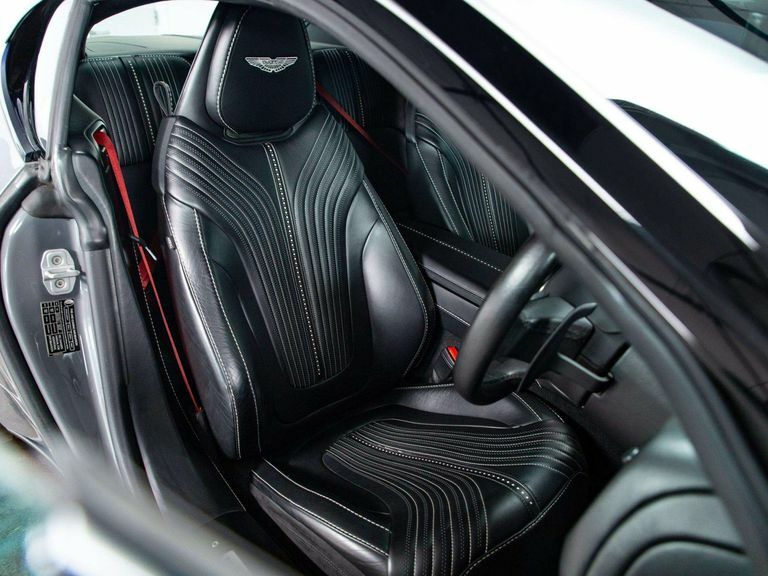 Aston Martin DB11 V8 Volante Touchtronic Black #20