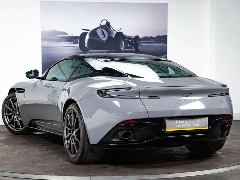 Aston Martin DB11 4.0 V8 Euro 6 Ss Grey #2