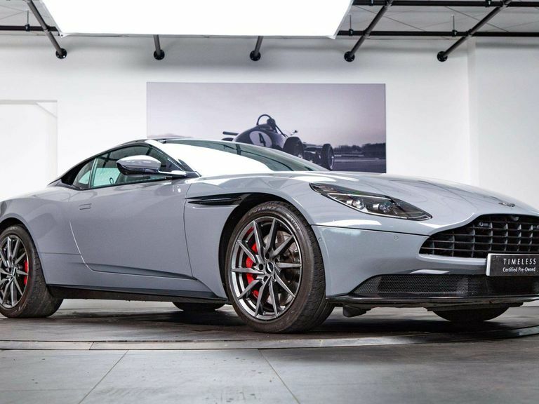 Aston Martin DB11 V8 Volante Touchtronic Black #25