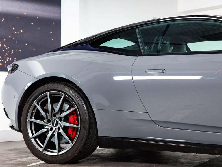Aston Martin DB11 V8 Volante Touchtronic Black #27