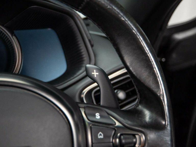 Aston Martin DB11 4L Null Silver #36