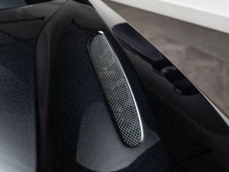 Aston Martin DB11 4L Null Silver #20