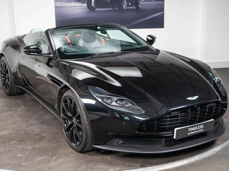Aston Martin DB11 4L Null Silver #18