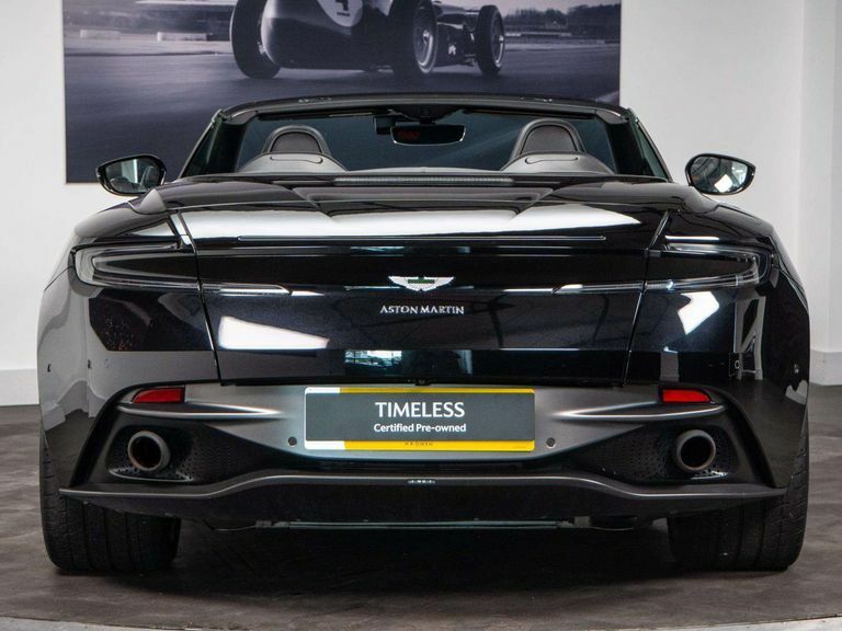 Aston Martin DB11 4L Null Silver #15