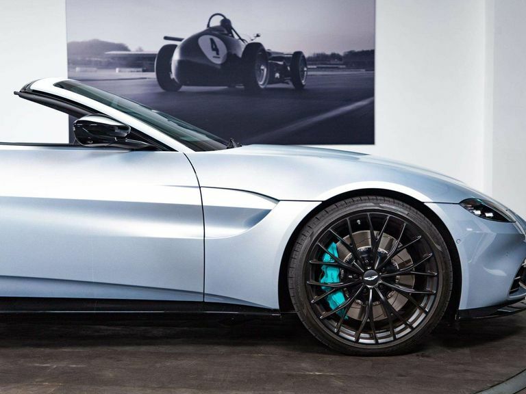 Aston Martin Vantage F1 Edition Zf 8 Speed 4.0 Blue #31