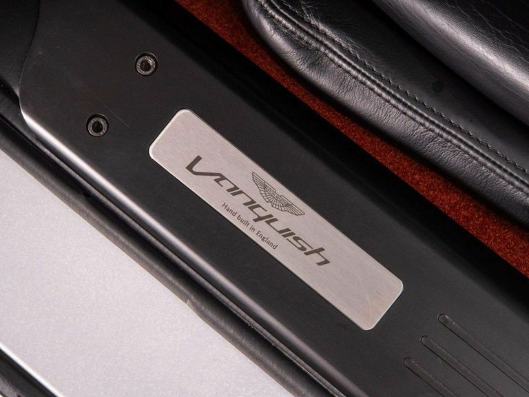 Aston Martin Vanquish V12 Black #26