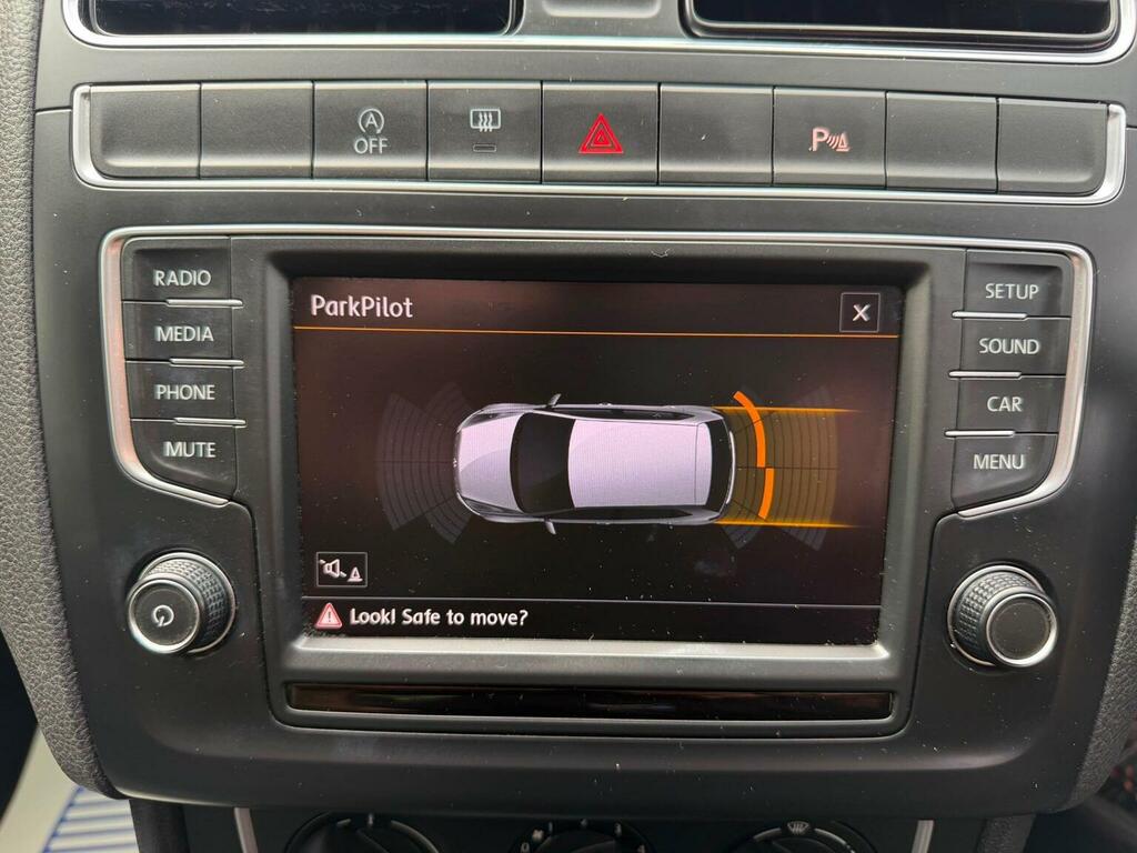 Volkswagen Polo Hatchback Se 2016 Red #61